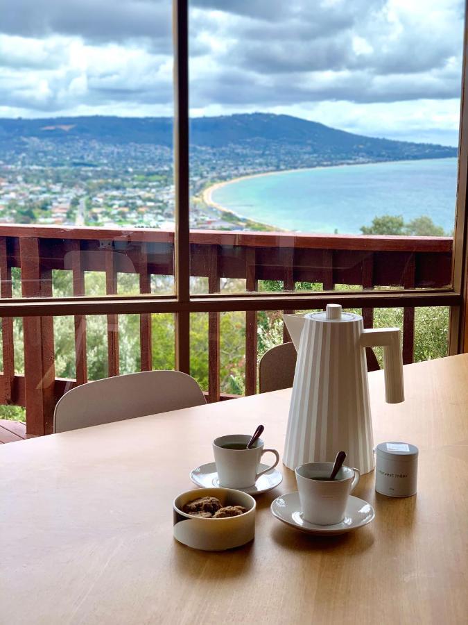 Kinoie Mornington - Oceanview Villa เมาท์มาร์ธา ภายนอก รูปภาพ
